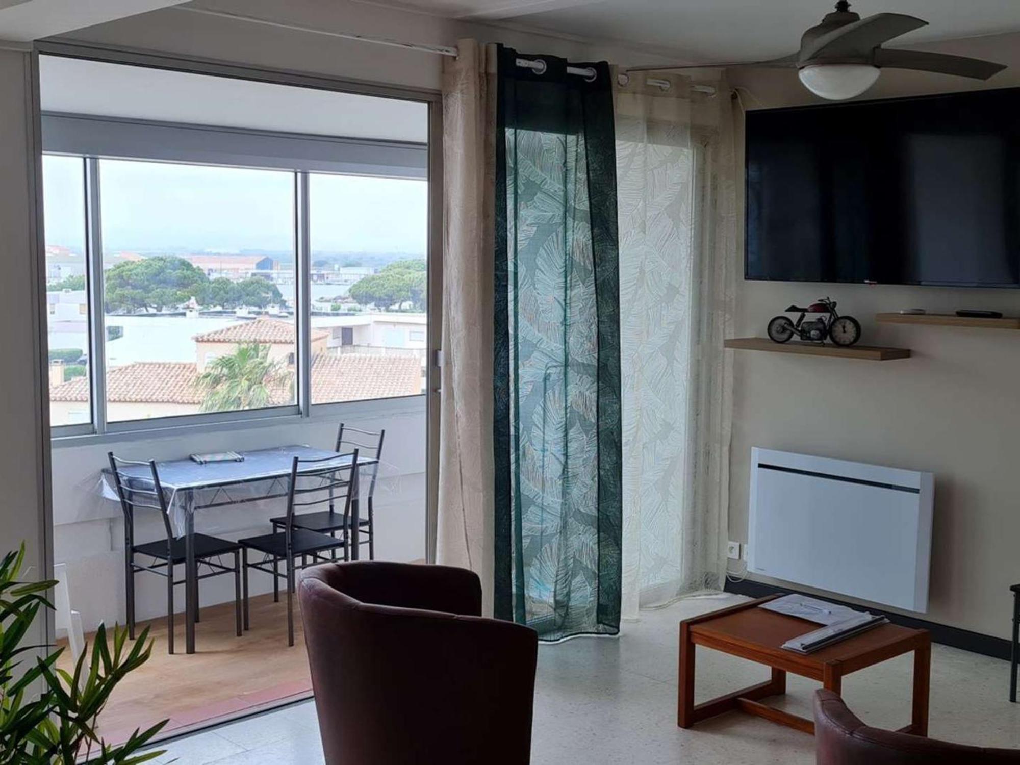 Apartment Fonctionnel A 50m Avec Parking Prive, Loggia Et Acces Commerces - - Fr-1-782-65 Le Barcarès